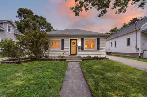 6225 32nd, Kenosha, WI 53142
