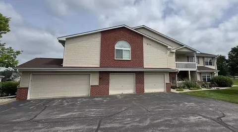 24951 87th #2, Salem, WI 53168
