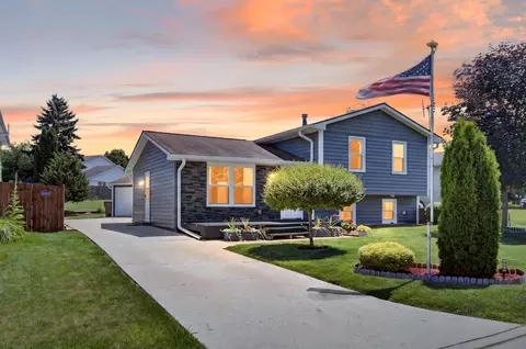 6559 126th, Pleasant Prairie, WI 53158