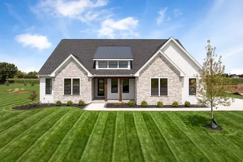 n63w35852 Frederick, Oconomowoc, WI 53066