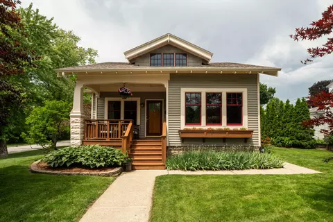 1004 Cherry, South Milwaukee, WI 53172