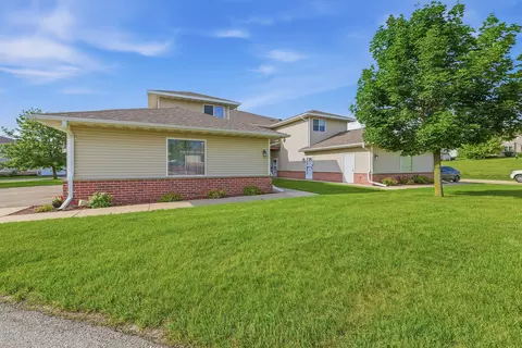 322 Brookside #6, Mayville, WI 53050
