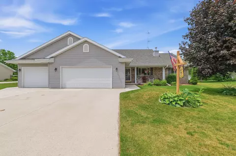 383 Niagara, Kiel, WI 53042
