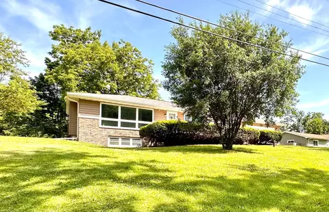 9615 402nd, Randall, WI 53128