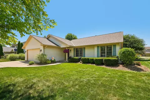 1131 E Sommers, Oak Creek, WI 53154