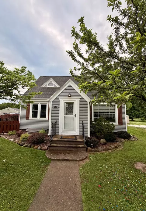319 Highridge, Denmark, WI 54208
