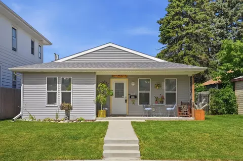 1312 Blaine, Racine, WI 53405