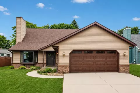 6161 S New York, Cudahy, WI 53110