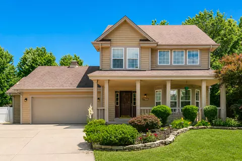 3822 S Centennial, Milwaukee, WI 53221