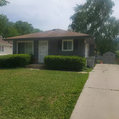 6716 N 55th, Milwaukee, WI 53223