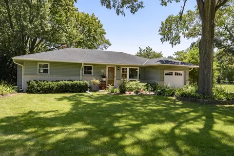 w155n5414 Balsam, Menomonee Falls, WI 53051