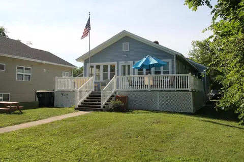 300 Knobes, Twin Lakes, WI 53181