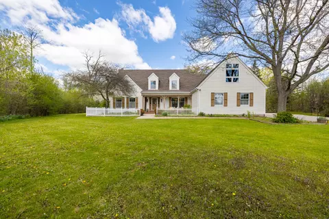 3000 W Highland, Mequon, WI 53092