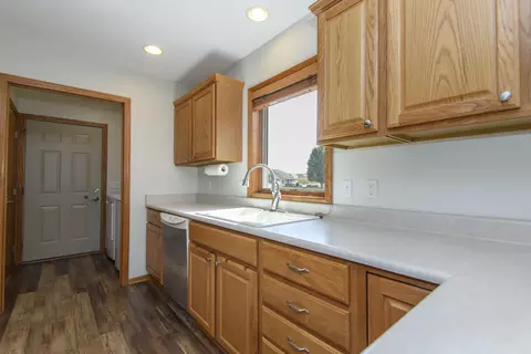 1610 E Kyle #28, Beloit, WI 53511 photo 5