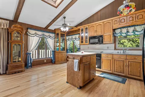 Kitchen - 4786 Riverview, Hubertus, WI 53033 photo 3 of 5