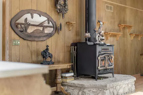 Entry Way - 4786 Riverview, Hubertus, WI 53033 photo 1 of 4