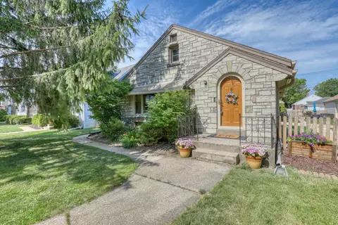 3023 N 85th, Milwaukee, WI 53222