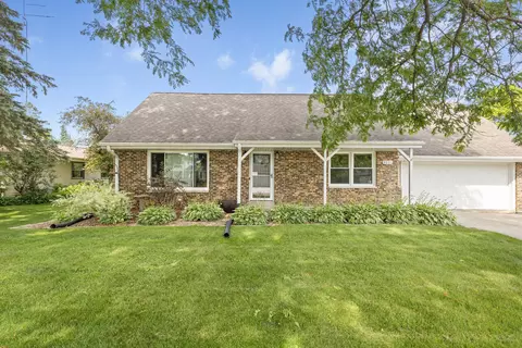 8031 S 59th, Franklin, WI 53132
