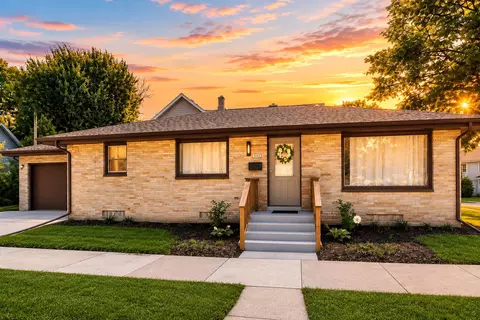 1147 Logan, Sheboygan, WI 53083