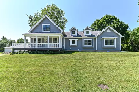 3665 E Fitzsimmons, Oak Creek, WI 53154