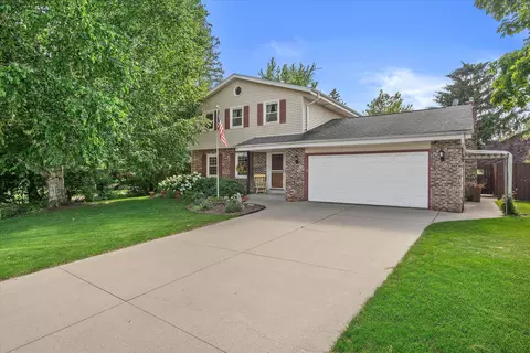 112 16th, South Milwaukee, WI 53172