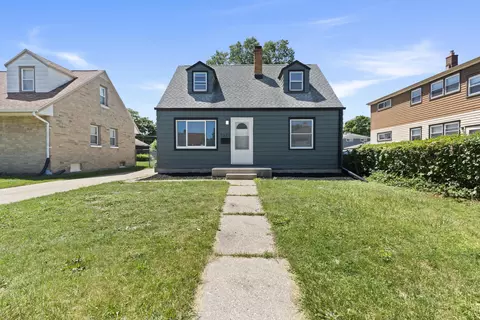 5331 N 61st, Milwaukee, WI 53218
