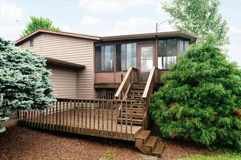 Exterior - 705 14th, La Crescent, MN 55947 photo 3 of 4