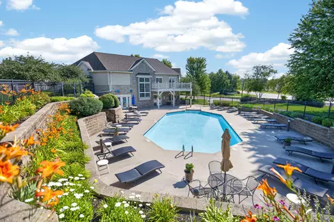 21834 N Weather Edge #G, Lannon, WI 53046