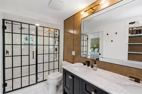 Bath - 857 E Glenbrook, Bayside, WI 53217 photo 1 of 3