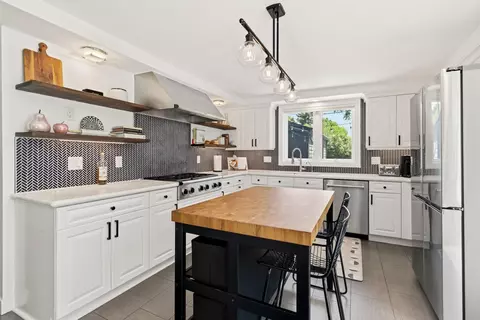 Kitchen - 857 E Glenbrook, Bayside, WI 53217 photo 1 of 2