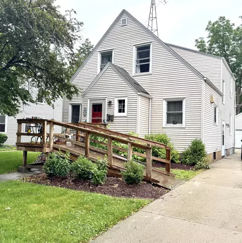 4012 Taft, Kenosha, WI 53142