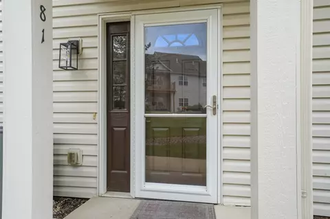 481 Cedar, Slinger, WI 53086 photo 2