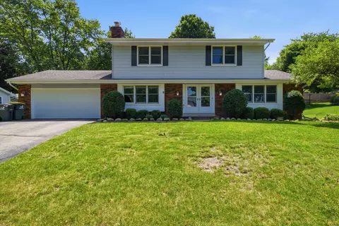 2319 Napa, Waukesha, WI 53188