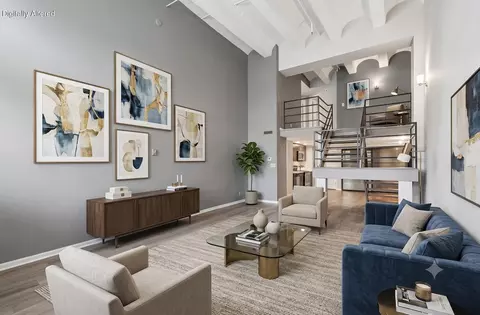 270 E Highland #424, Milwaukee, WI 53202