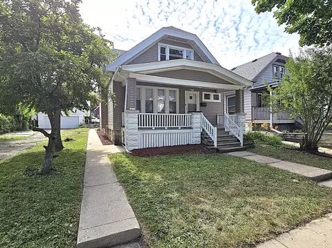 1651 S 58th, West Allis, WI 53214