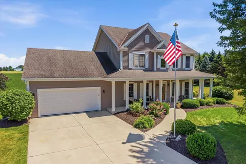 120 Wind Sail, Random Lake, WI 53075