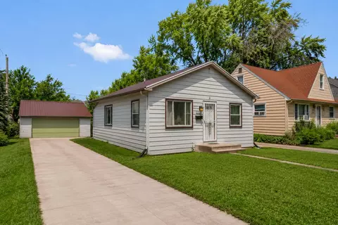 5333 N 58th, Milwaukee, WI 53218