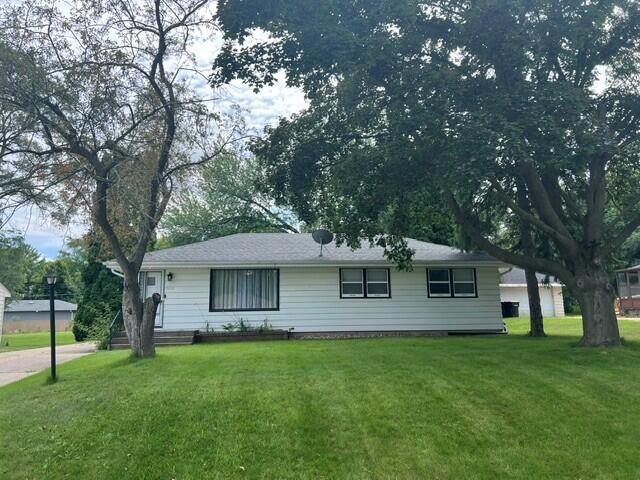 5131 W Willow, Milwaukee, WI 53223