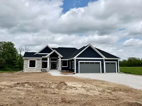 w256s6421 Pheasant Run, Vernon, WI 53189