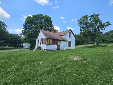 219 N Cherry, La Farge, WI 54639