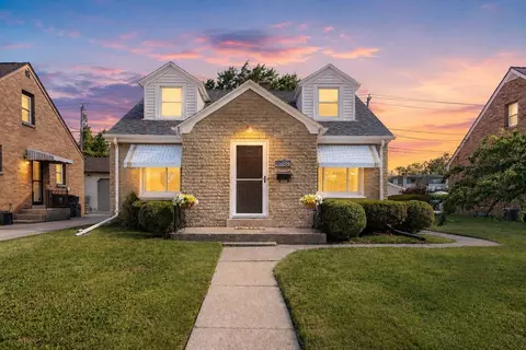 3438 E Whittaker, Cudahy, WI 53110