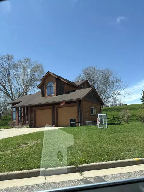 107 Kimball, Elroy, WI 53929