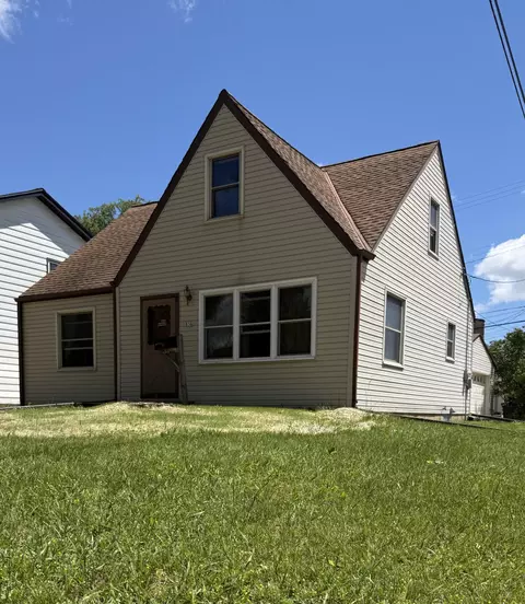 836 S 109th, Milwaukee, WI 53214