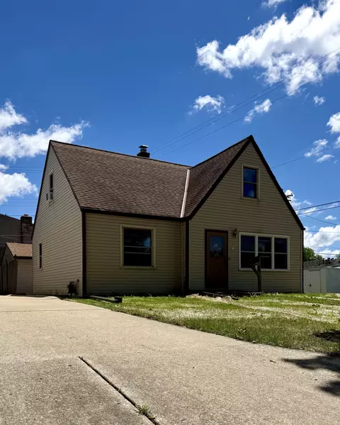 836 S 109th, Milwaukee, WI 53214