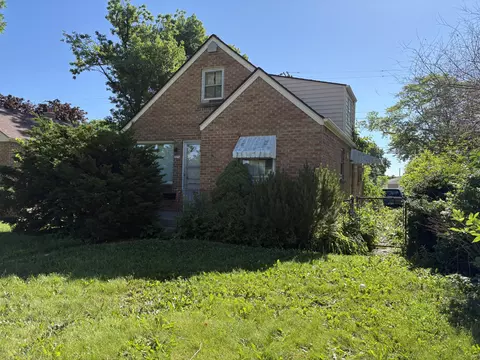 3270 S 51st, Milwaukee, WI 53219