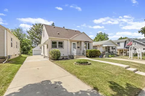 1939 S 97th, West Allis, WI 53227