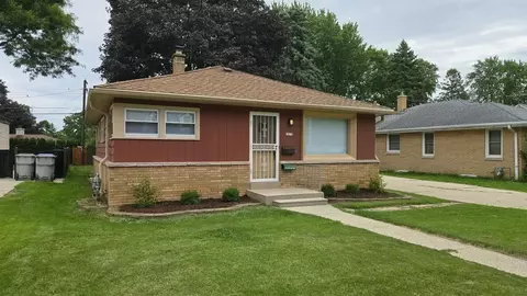 3870 N 86th, Milwaukee, WI 53222