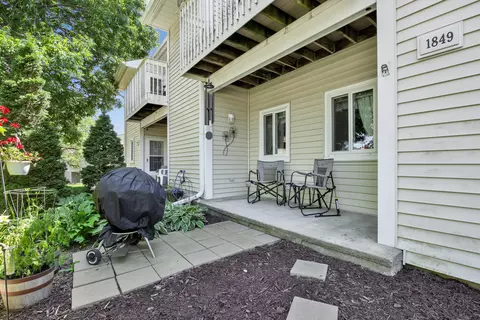 1849 Parknoll, Port Washington, WI 53074