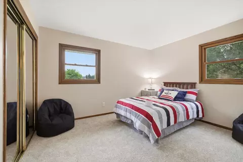 Bedroom - w362s10050 Lewin, Eagle, WI 53119 photo 3 of 3