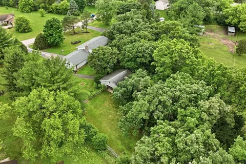 View/Area - w362s10050 Lewin, Eagle, WI 53119 photo 4 of 5